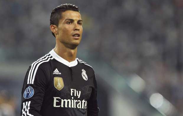 Christiano Ronaldo - Top 5 strikers with best goal per game ratio