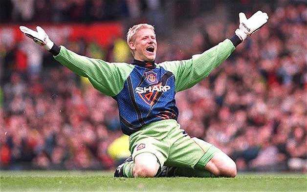 Peter Schmeichel : Top 10 Goalkeepers of the English Premier League